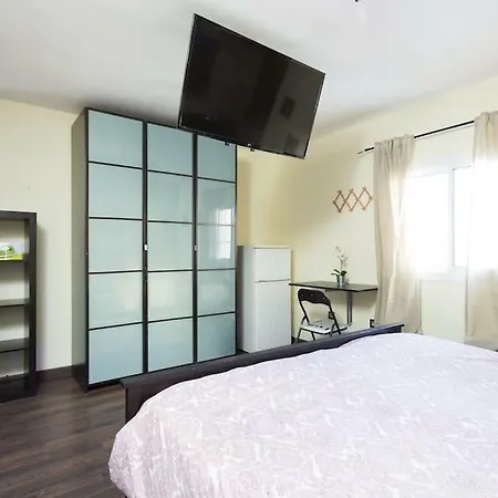 Villa Blanca Tenerife - Private Rooms - Terrace And Bbq, 5 Minutes From The Beach And Airport San Isidro  Exterior photo