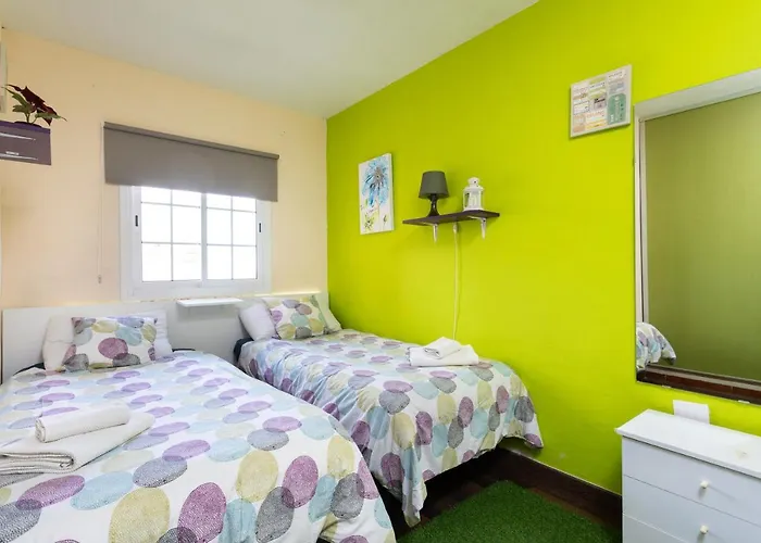 Villa Blanca Tenerife - Private Rooms - Terrace And Bbq, 5 Minutes From The Beach And Airport